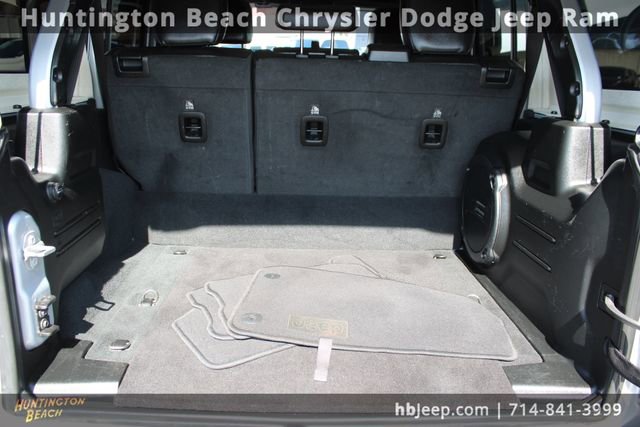 Used 2023 Jeep Wrangler Unlimited Sahara image 43