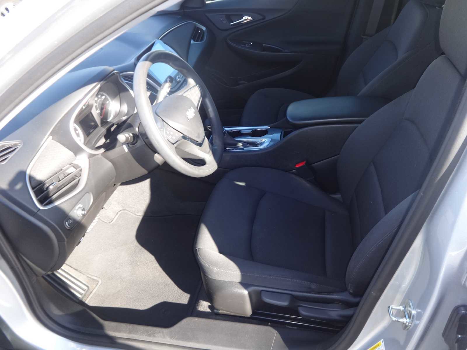 Used 2021 Chevrolet Malibu LS image 11