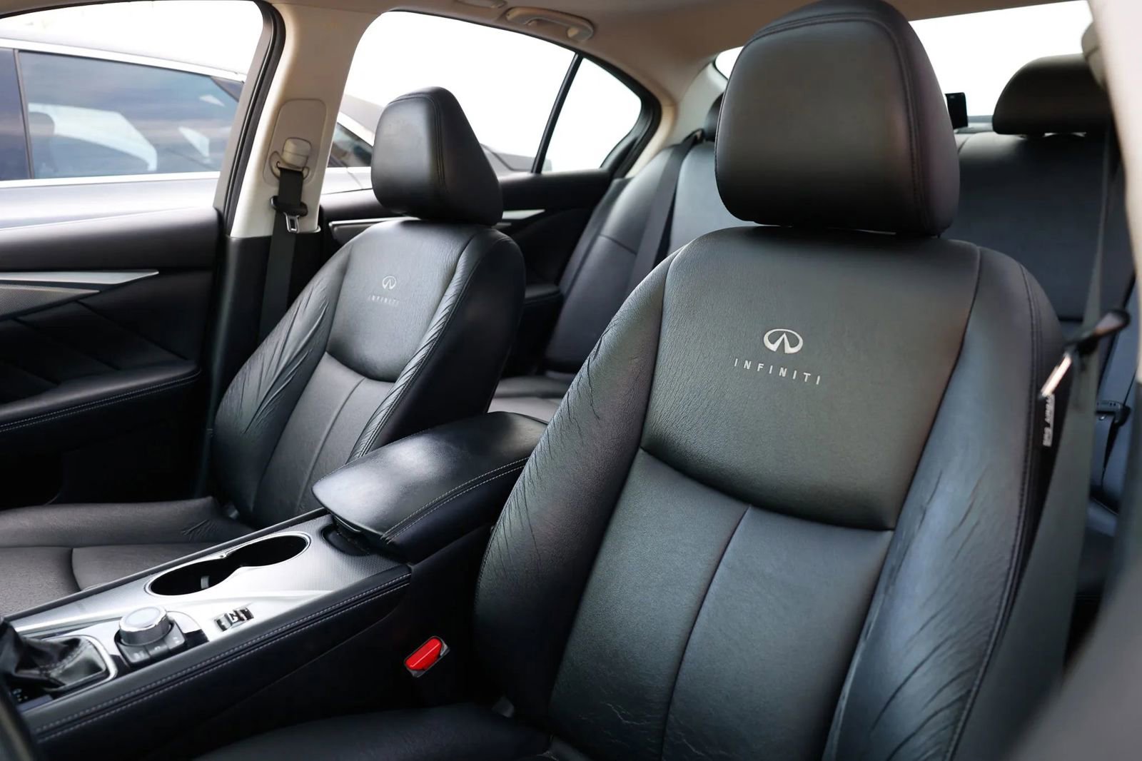 Used 2014 INFINITI Q50 Premium w/ Navigation Package image 13