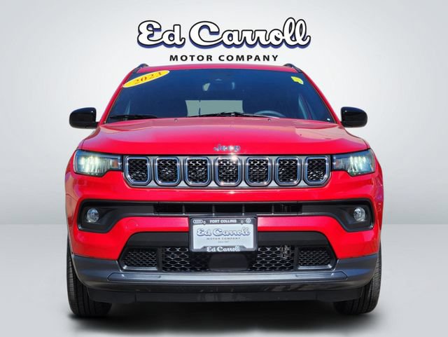 Used 2023 Jeep Compass Latitude AWD/4WD image 2