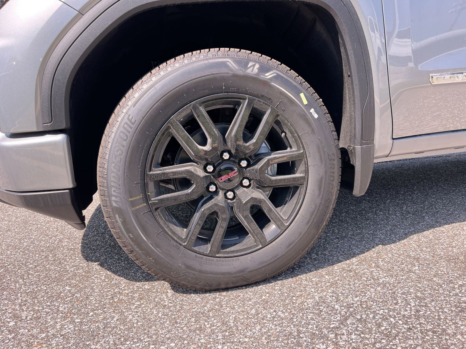 New 2025 GMC Sierra 1500 Elevation