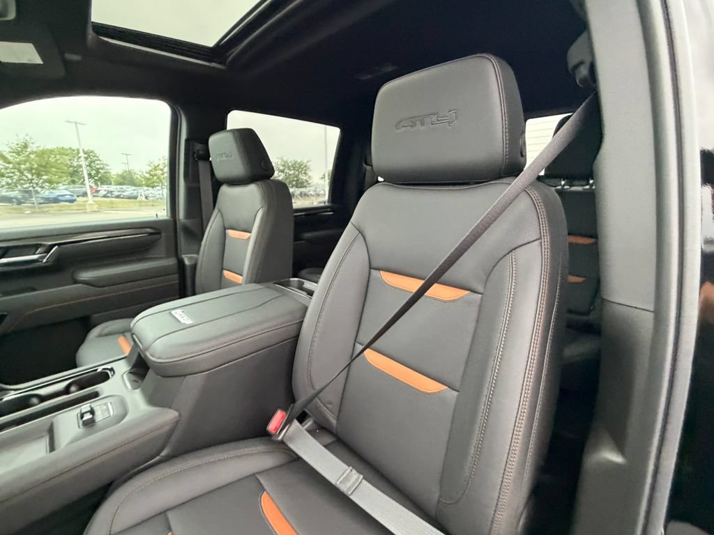 New 2026 GMC Sierra 2500 AT4 w/ AT4 Premium Plus Package AWD/4WD image 29