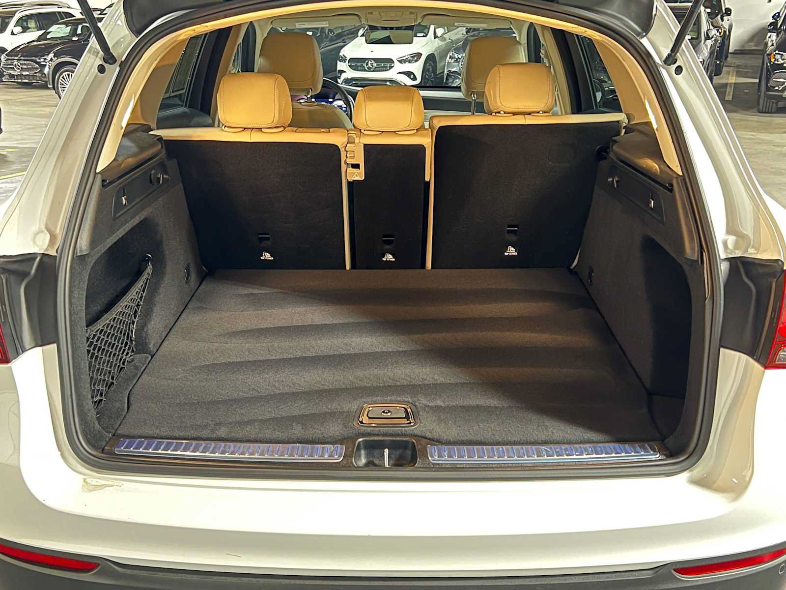 Used 2022 Mercedes-Benz GLC 300 4MATIC image 16