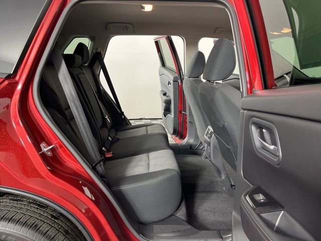 Used 2026 Nissan Rogue SV image 45