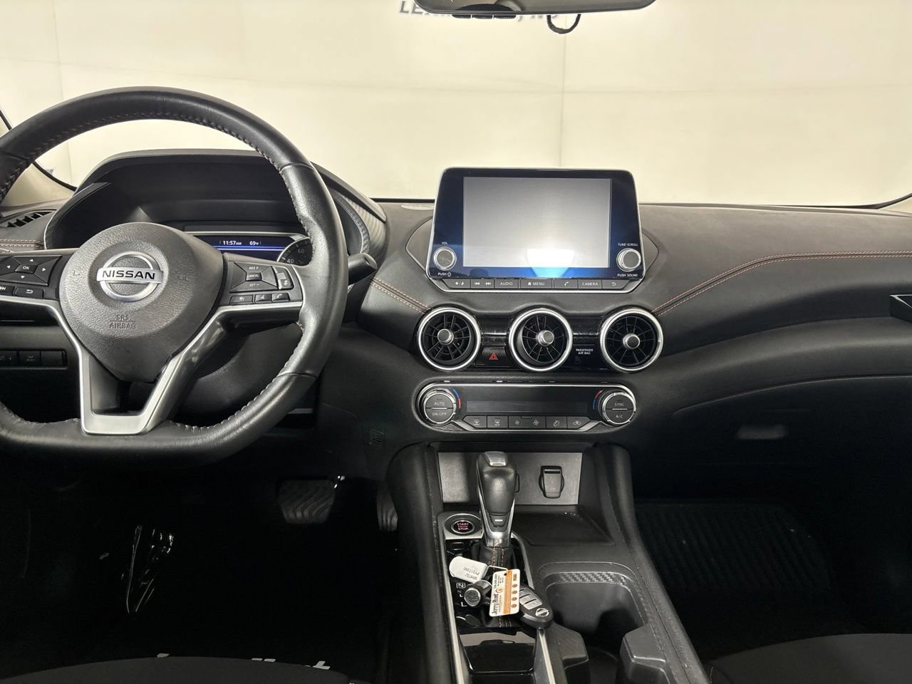 Used 2023 Nissan Sentra SR w/ Electronics Package FWD image 24