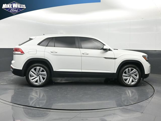 Used 2023 Volkswagen Atlas Cross Sport SE w/ Panoramic Sunroof Package image 8