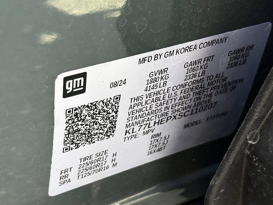 Used 2025 Chevrolet Trax LT image 24