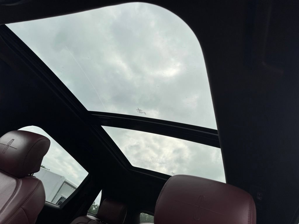 Used 2019 Lincoln Nautilus Black Label AWD/4WD image 16