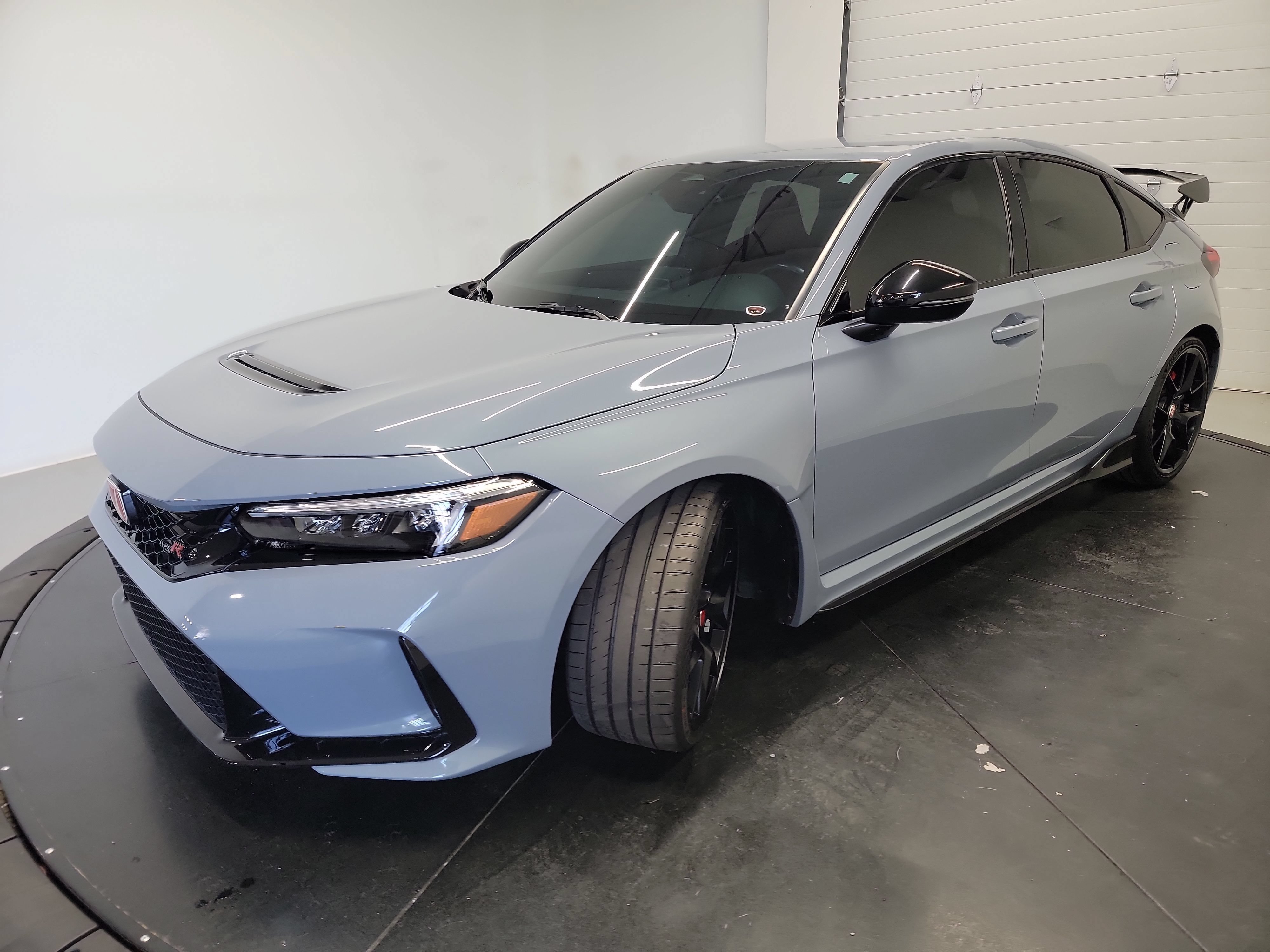 Certified 2024 Honda Civic Type R video 3