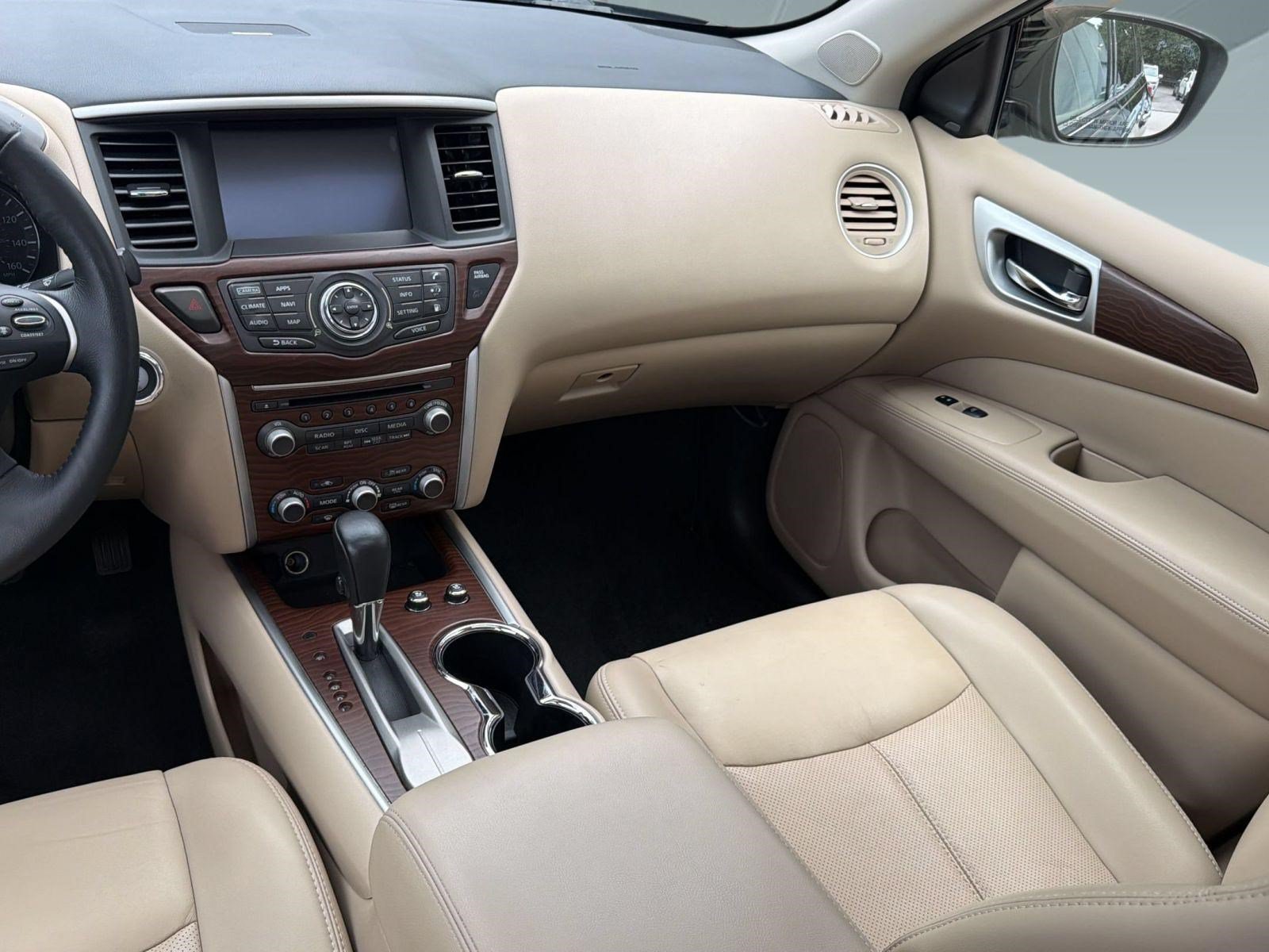 Used 2019 Nissan Pathfinder Platinum w/ Cargo Package FWD image 27