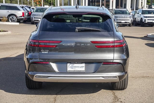 Used 2023 Genesis Electrified GV70 AWD/4WD image 4