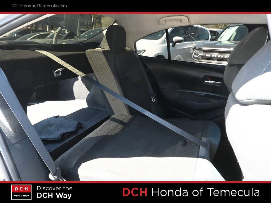 Used 2021 Toyota Corolla LE FWD image 22