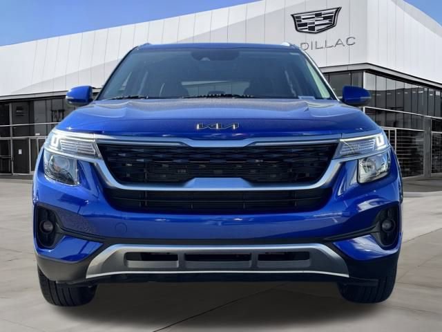 Used 2023 Kia Seltos S w/ Navigation Package image 3