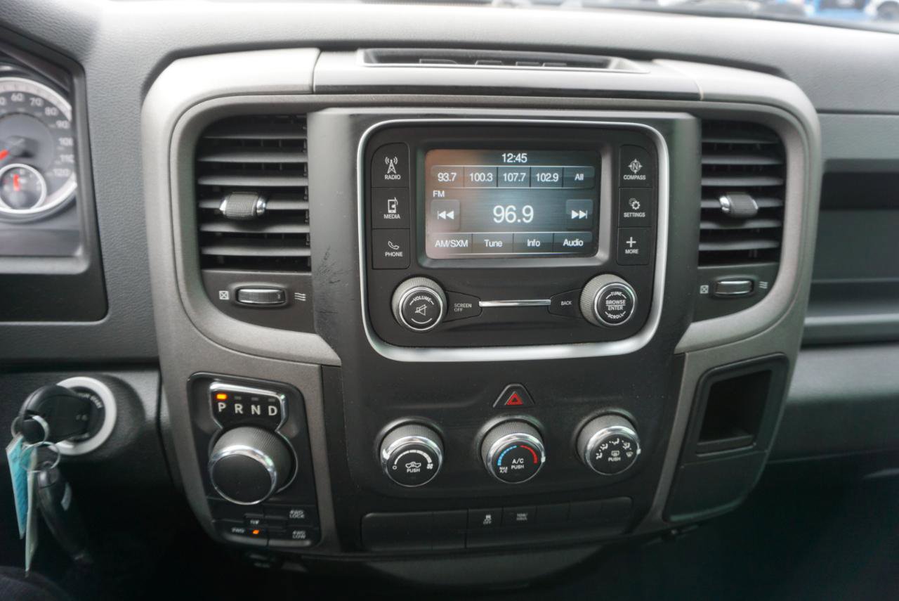 Used 2019 RAM 1500 Express w/ Express Value Package AWD/4WD image 15