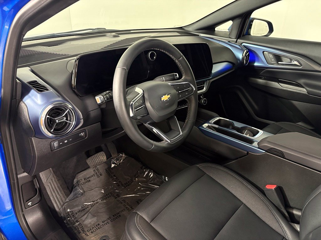 Used 2024 Chevrolet Equinox EV LT AWD/4WD image 20