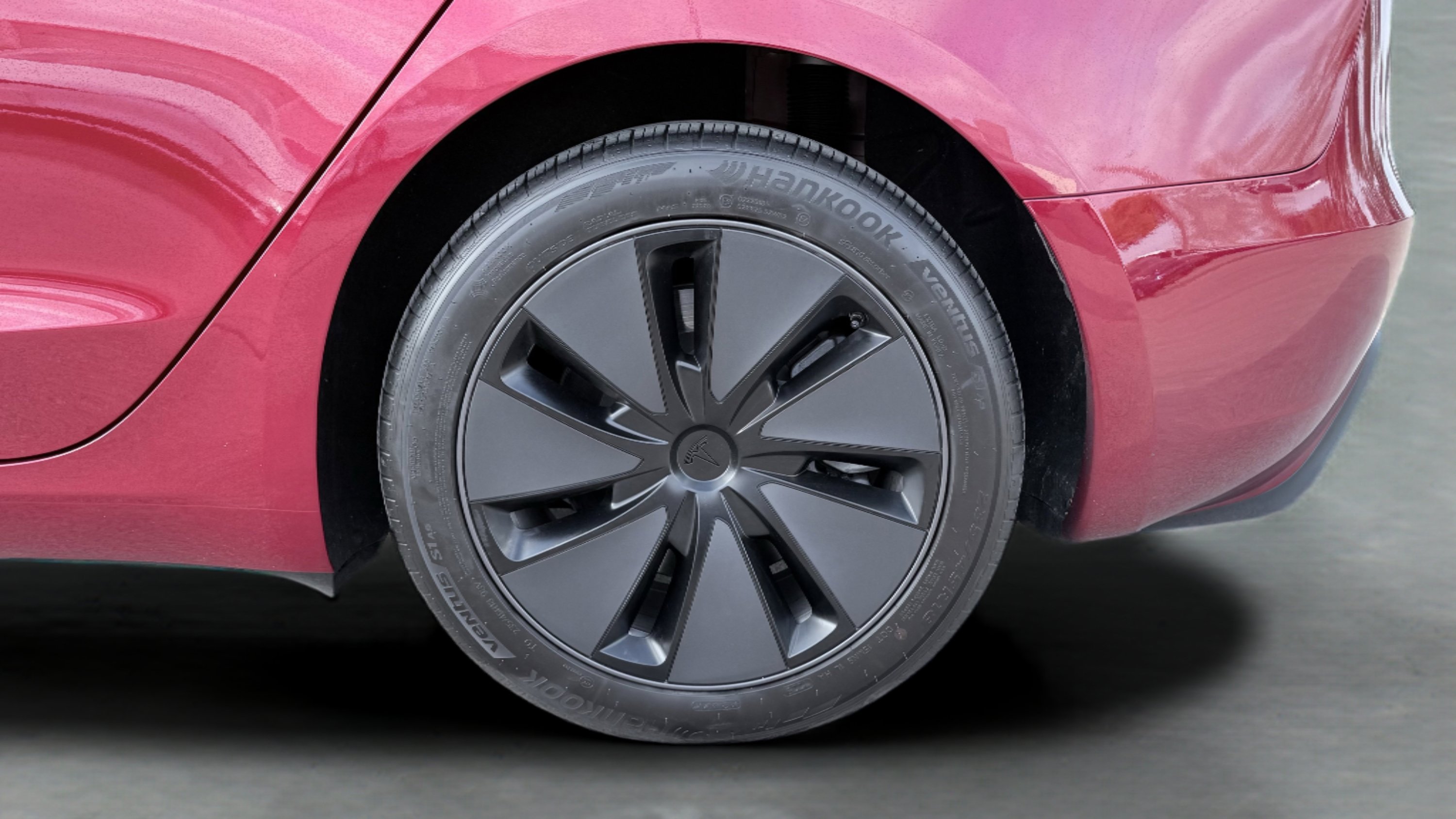 Used 2025 Tesla Model 3 Long Range image 19