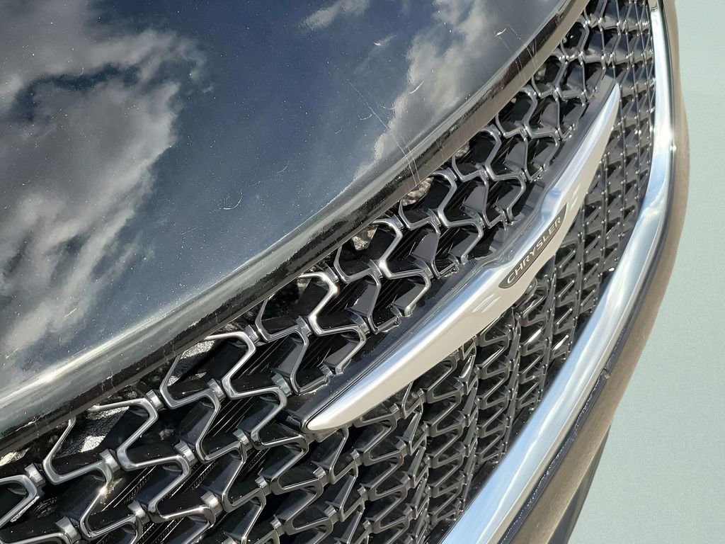 New 2026 Chrysler Pacifica Limited FWD image 41
