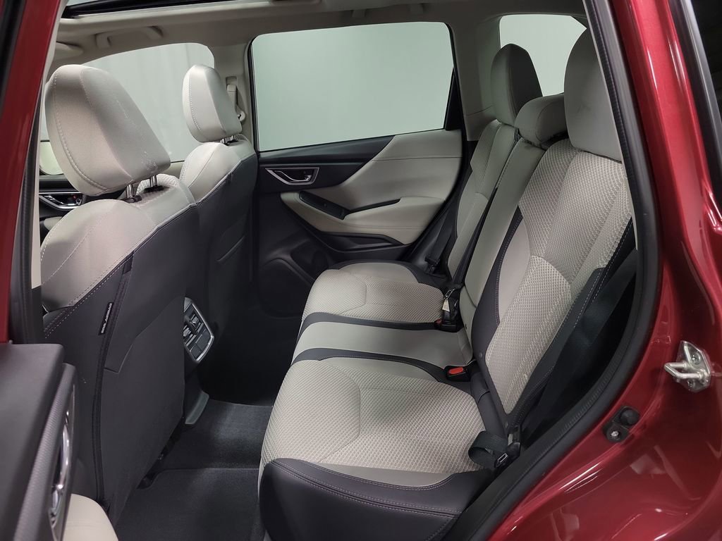Used 2023 Subaru Forester Premium image 26