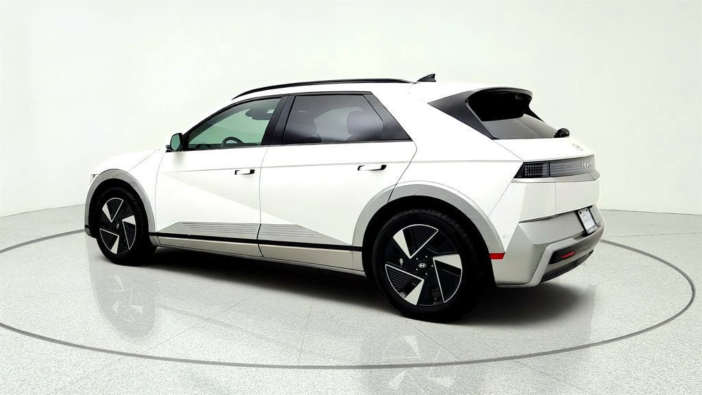 Used 2025 Hyundai Ioniq 5 Limited RWD image 7