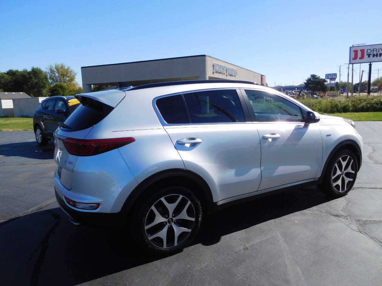 Used 2018 Kia Sportage SX image 12