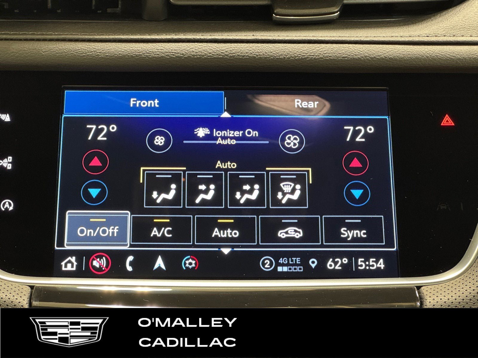 New 2026 Cadillac XT5 Sportv w/ LPO, Floor Liner Package image 19
