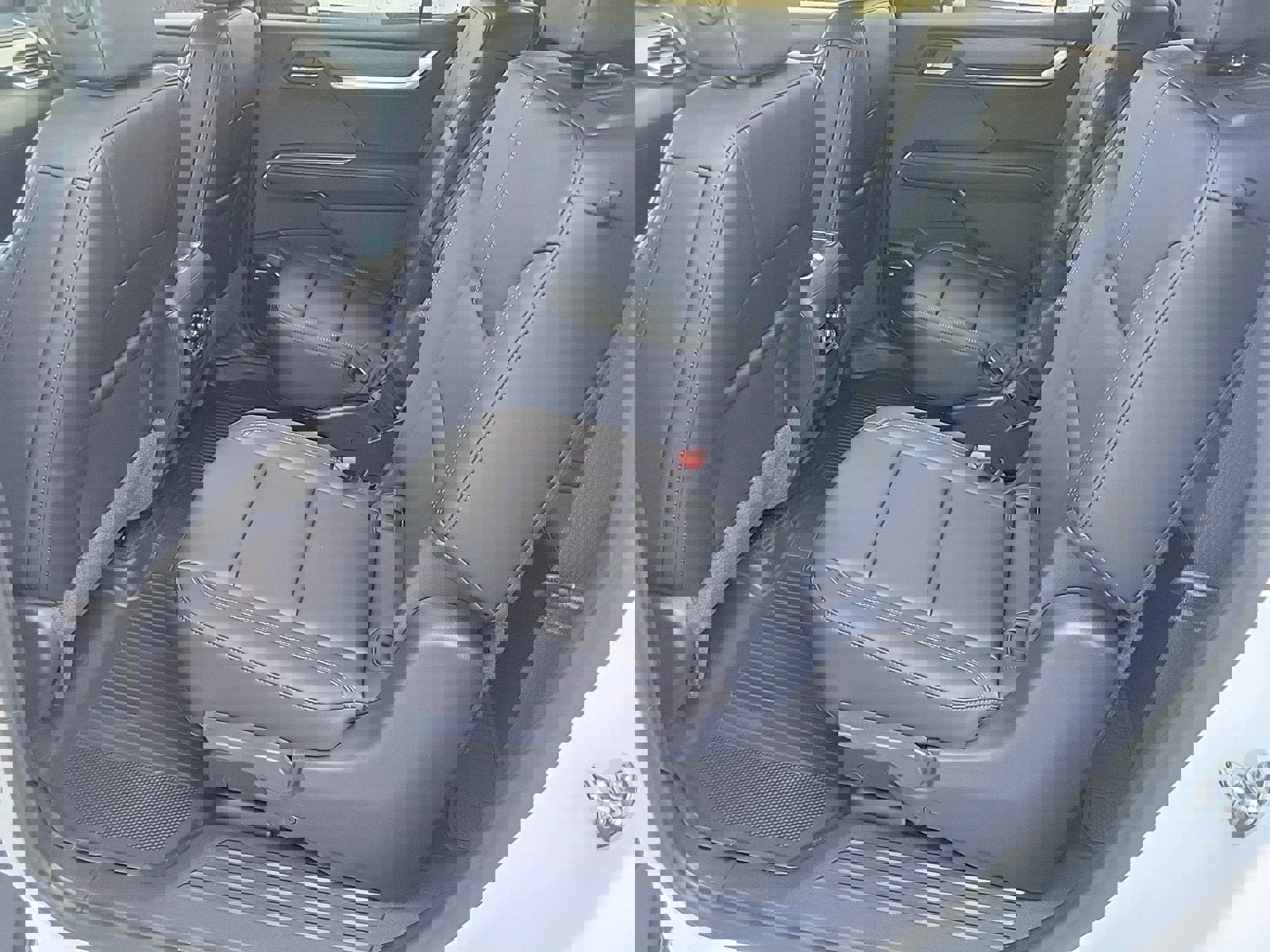 New 2026 GMC Acadia Elevation w/ Elevation Premium Package image 10