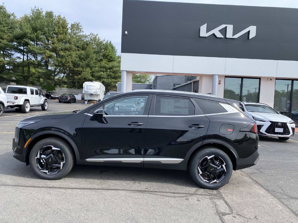 New 2026 Kia Sportage EX AWD/4WD image 2