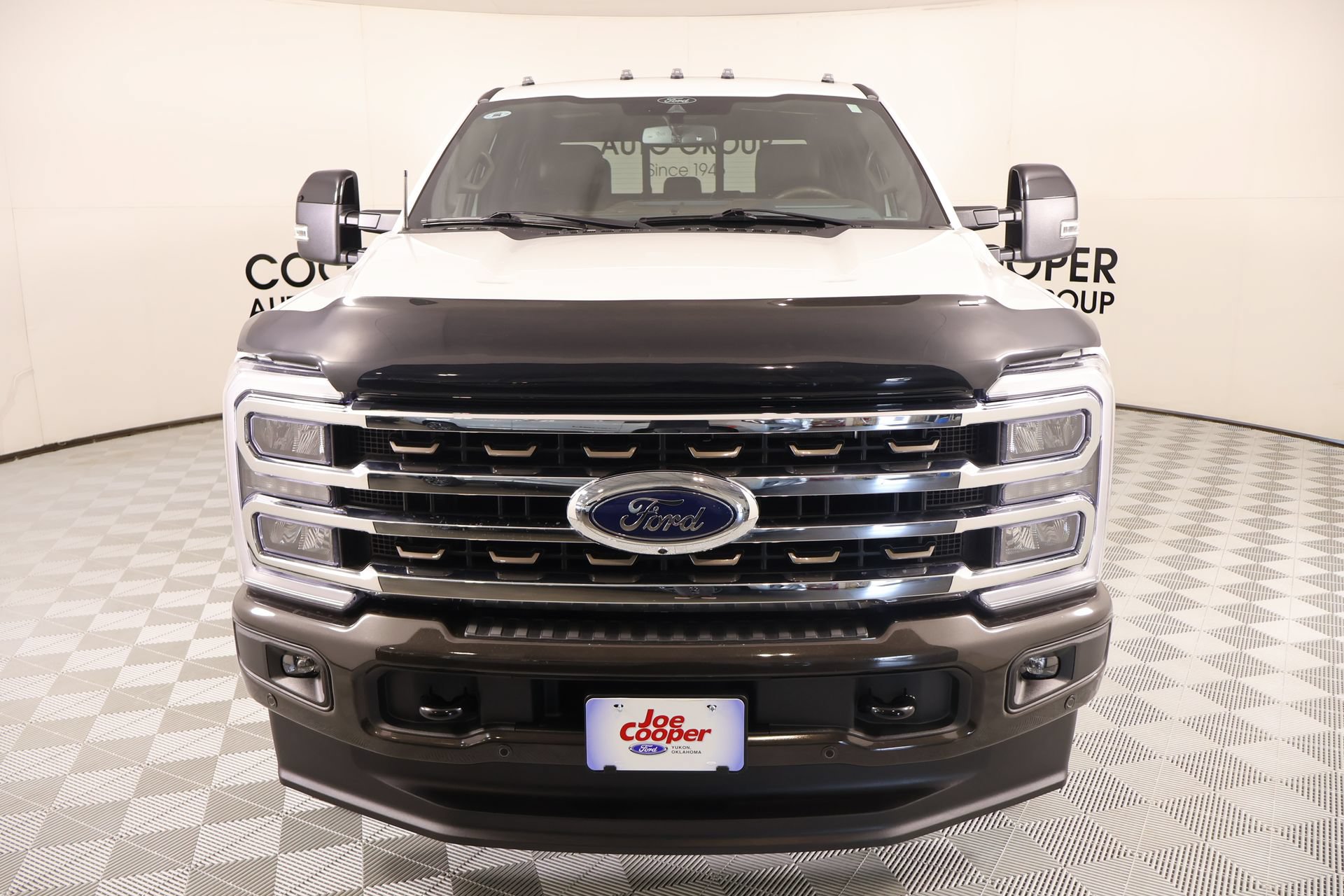 Used 2024 Ford F350 King Ranch w/ FX4 Off-Road Package AWD/4WD image 10