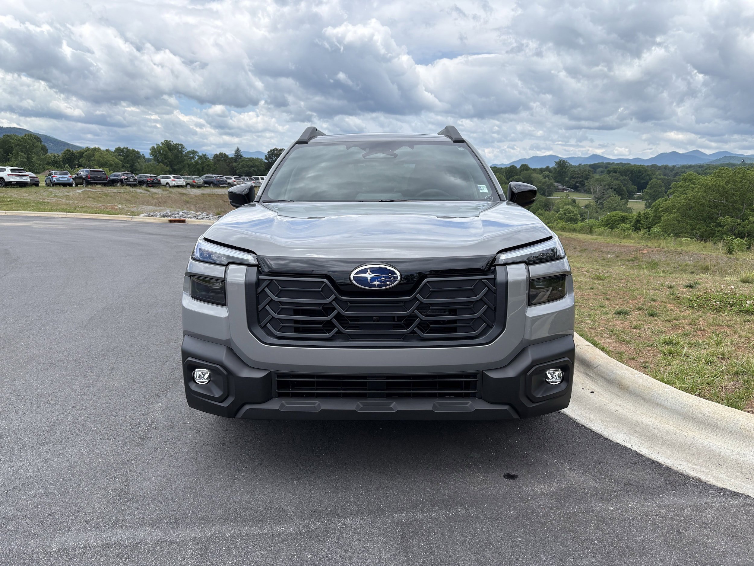 New 2026 Subaru Outback Touring AWD/4WD image 2