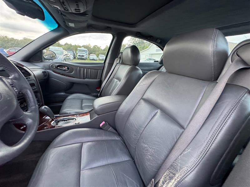 Used 2002 Oldsmobile Aurora 3.5 w/ All Weather Pkg image 33