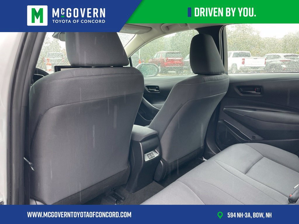 Used 2025 Toyota Corolla LE FWD image 24