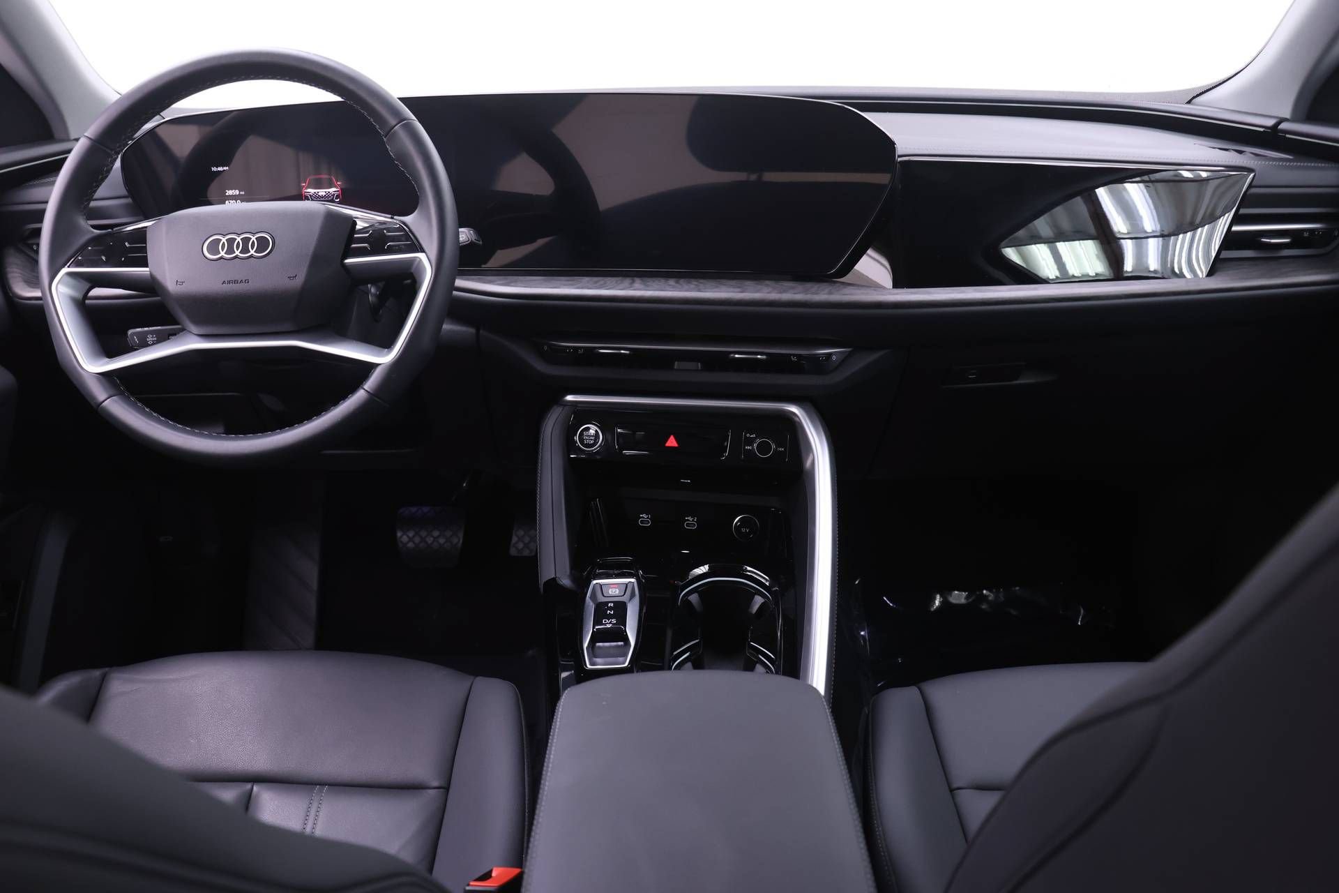 Certified 2025 Audi Q5 Premium AWD/4WD image 8
