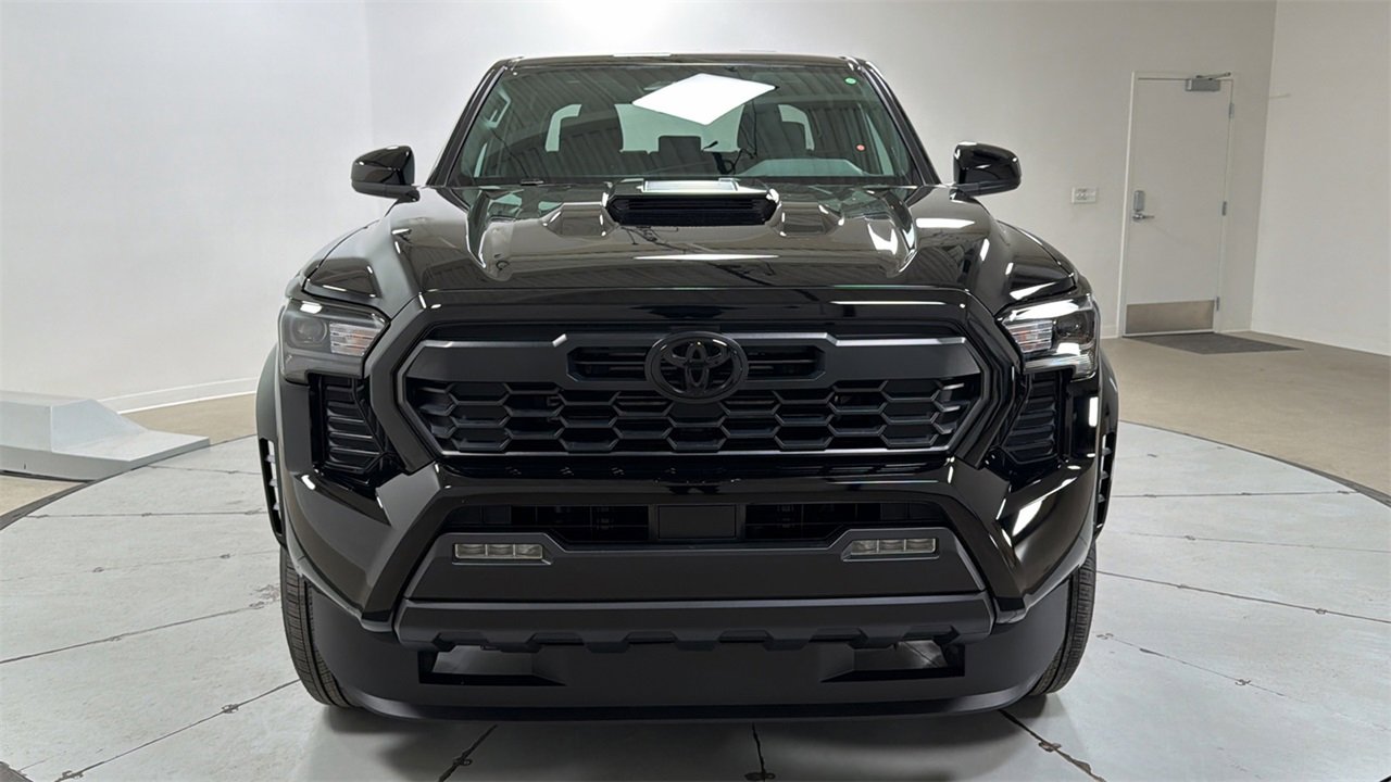 New 2026 Toyota Tacoma TRD Sport video 2