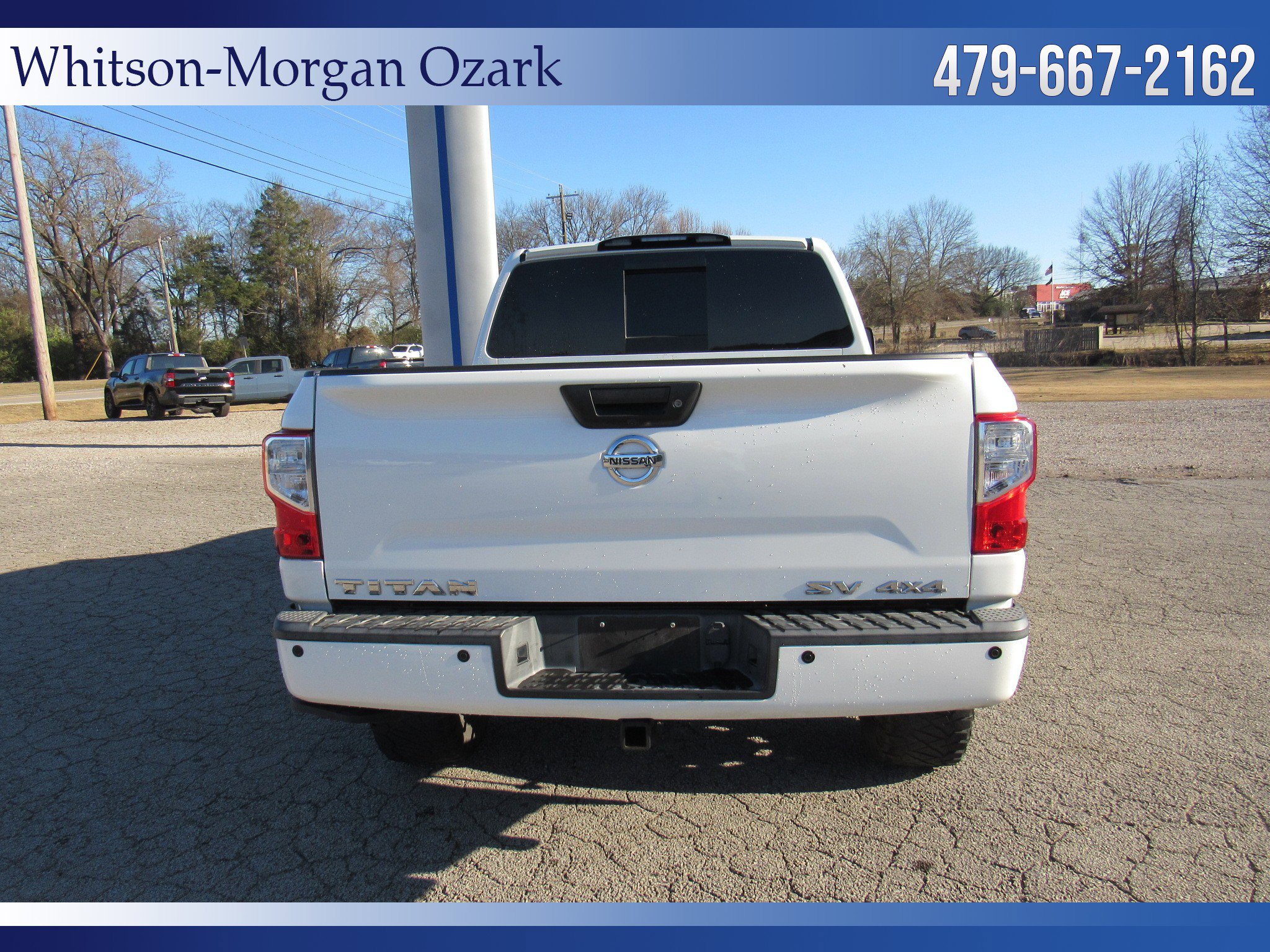 Used 2018 Nissan Titan SV w/ SV Convenience Package image 11