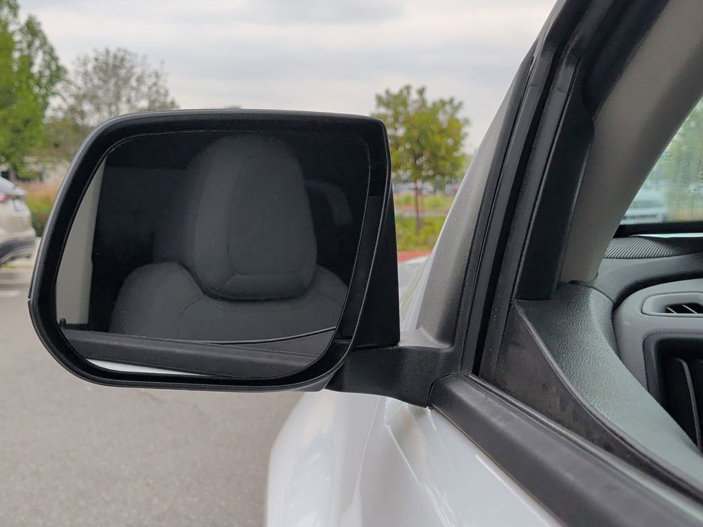 Used 2021 Chevrolet Colorado W/T w/ WT Convenience Package RWD image 26