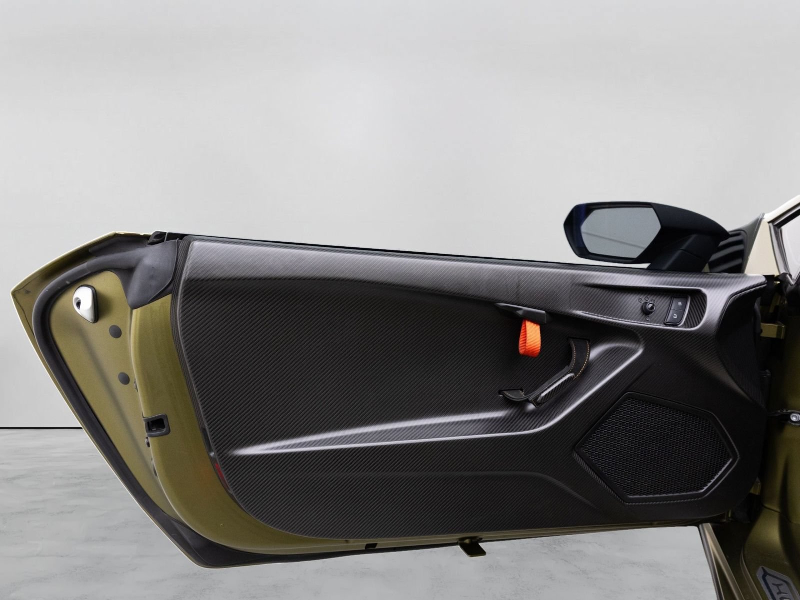 Used 2022 Lamborghini Huracan STO RWD image 51