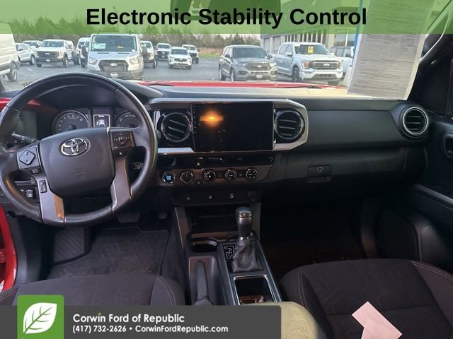 Used 2017 Toyota Tacoma TRD Off-Road w/ Tow Package (A/T) image 11