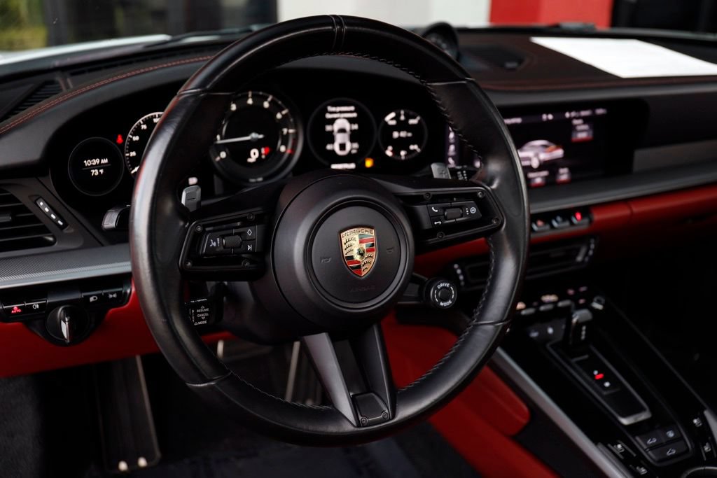 Used 2020 Porsche 911 Carrera RWD image 19