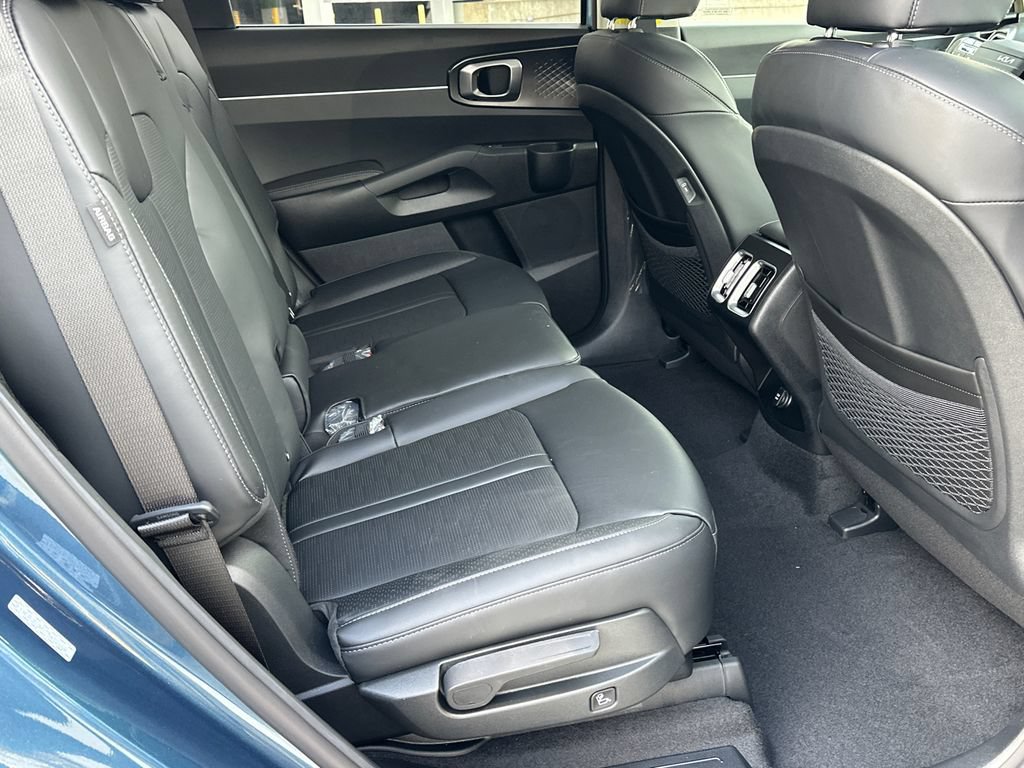 New 2026 Kia Sorento EX AWD/4WD image 14