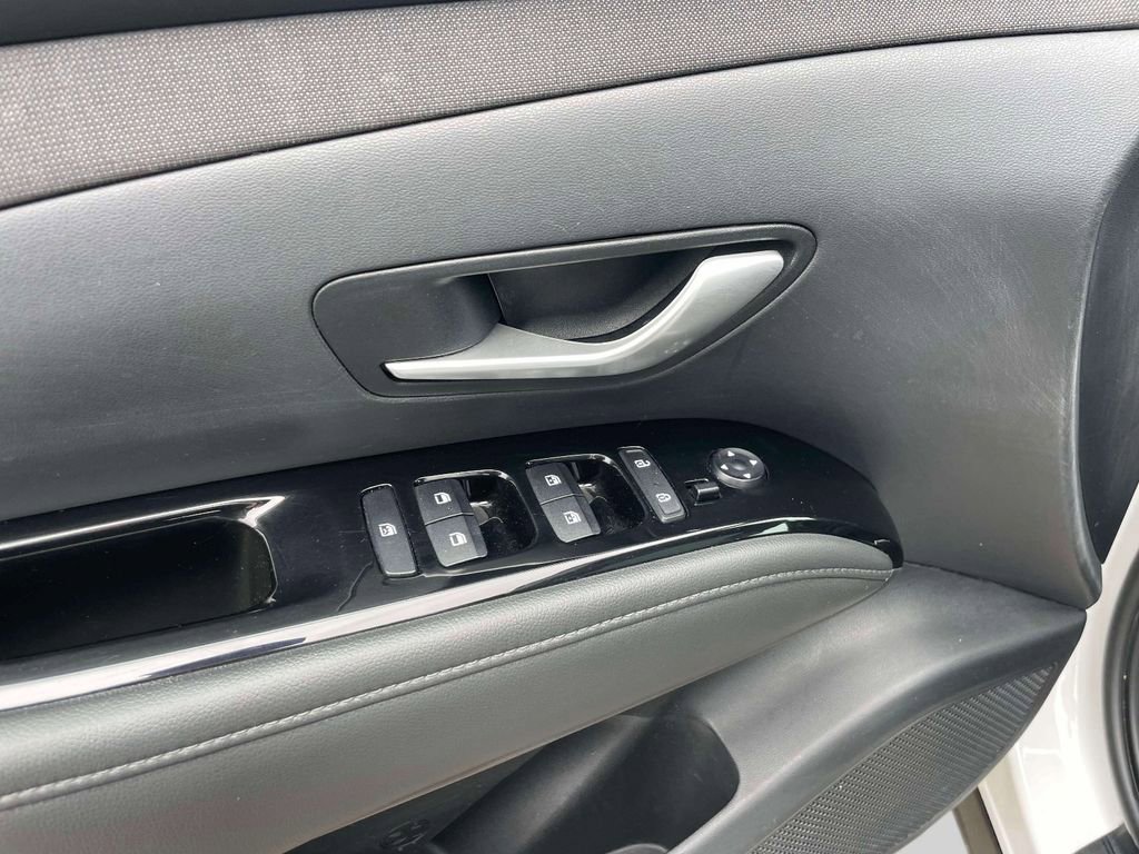 Used 2022 Hyundai Tucson SEL AWD/4WD image 17