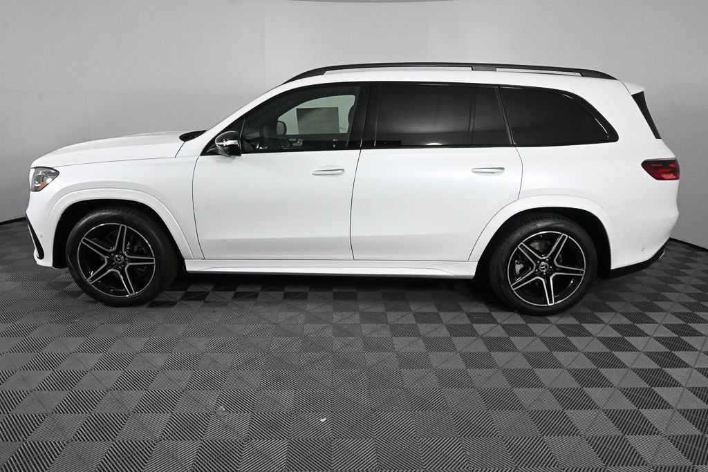 New 2026 Mercedes-Benz GLS 450 4MATIC image 3