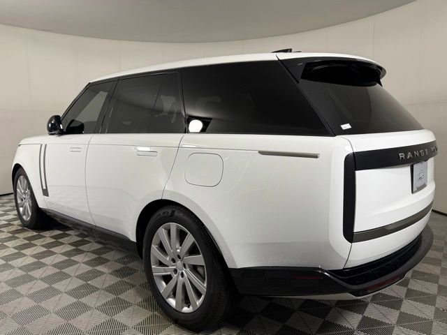 New 2025 Land Rover Range Rover SE image 4