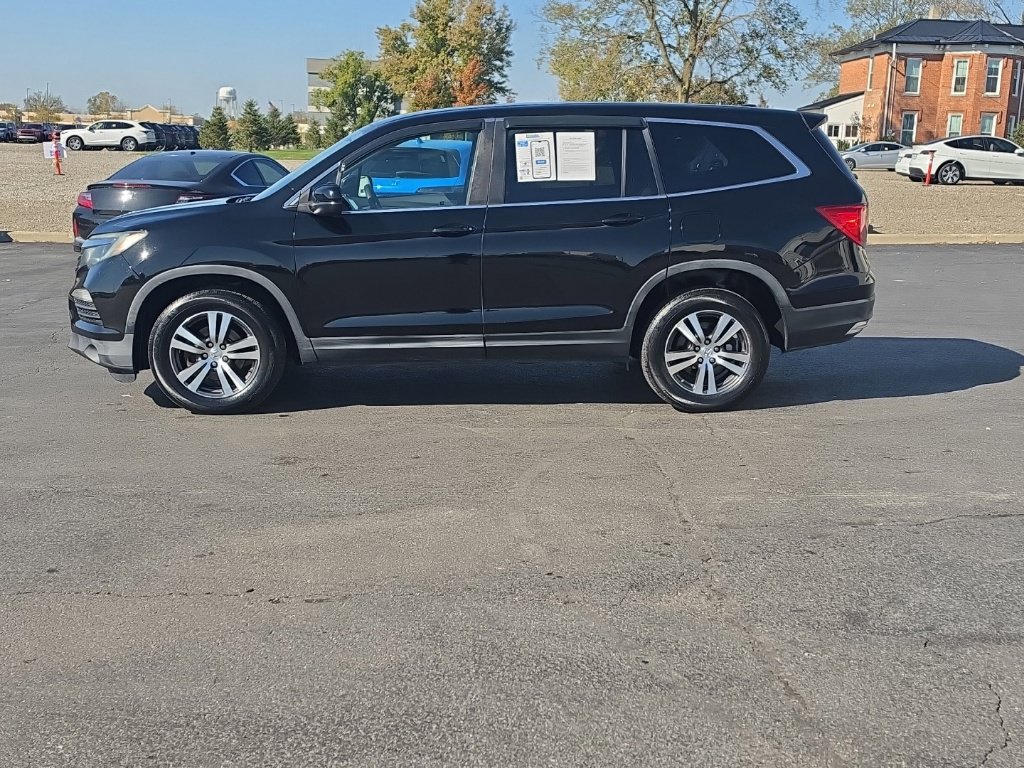 Used 2017 Honda Pilot EX image 4