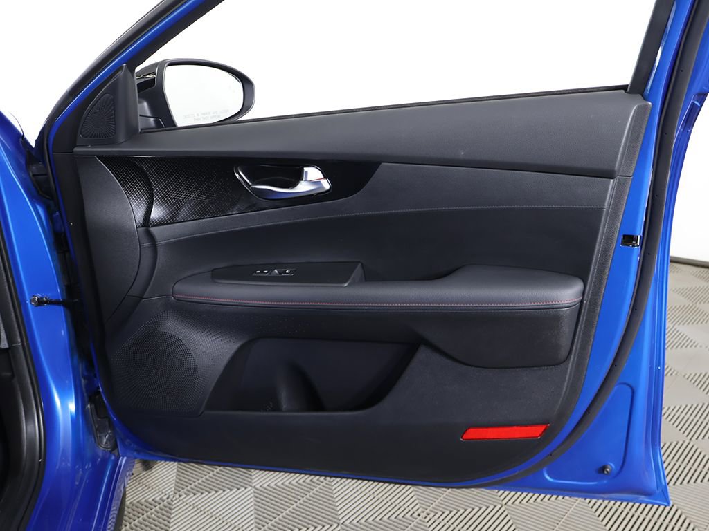 Used 2022 Kia Forte GT image 22