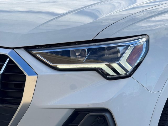 Certified 2025 Audi Q3 2.0T Premium Plus w/ Premium Plus Package image 7