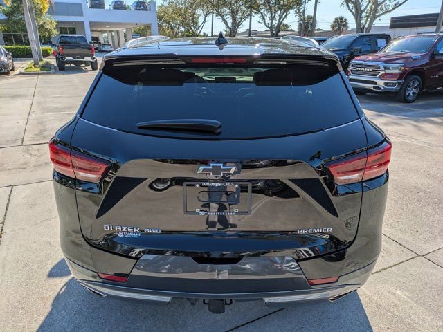 Used 2023 Chevrolet Blazer Premier w/ Driver Confidence II Package image 5
