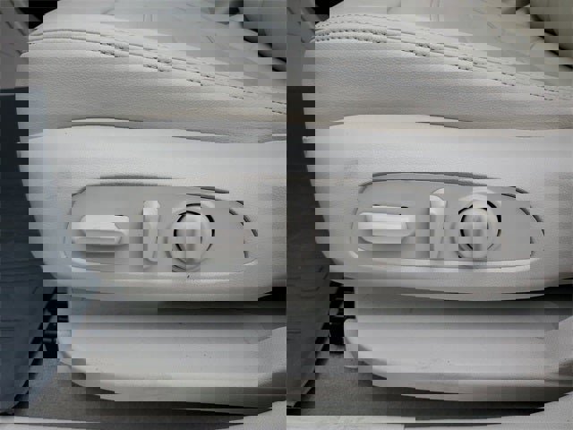 Used 2021 GMC Acadia Denali w/ Denali Technology Package image 74