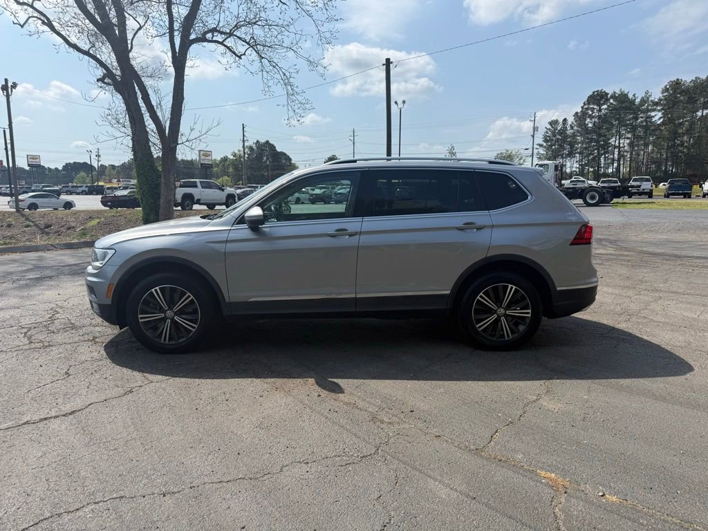 Used 2019 Volkswagen Tiguan SEL w/ 3rd Row Seat Package image 2
