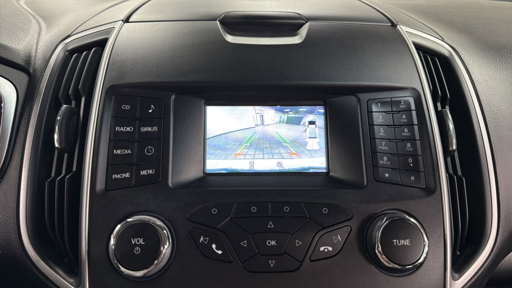 Used 2016 Ford Edge SEL w/ Class II Trailer Tow Package image 26