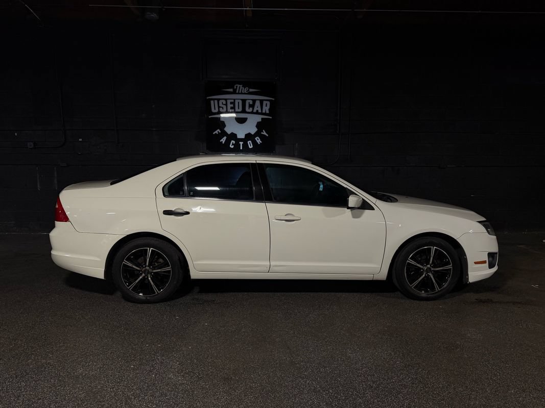 Used 2010 Ford Fusion SE FWD image 6